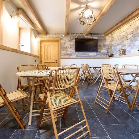 Chalet Treeb