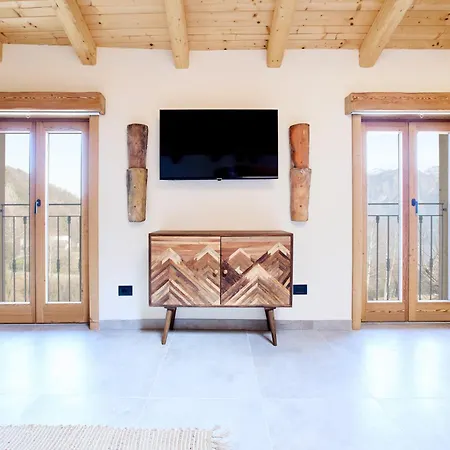 Treeb Белладжо